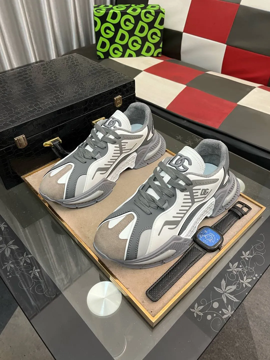 Men's men's shoes💰560⌚️⌚️DG "Dolce & Gabbana" low-top casual shoes Regular size: 35-46 Product material: Upper imported cowhide stitching fabric, breathable lining, original outsole